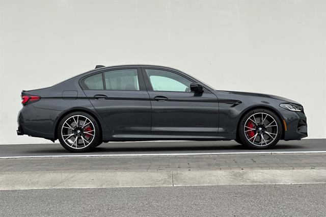 used 2022 BMW M5 car, priced at $92,888