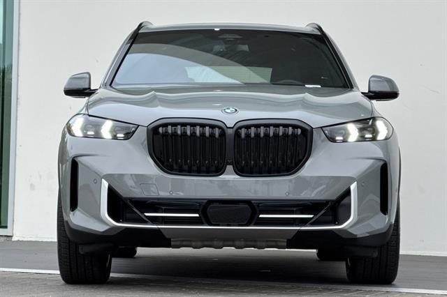 new 2025 BMW X5 car, priced at $81,675