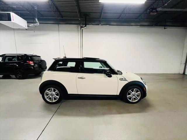 used 2013 MINI Hardtop car, priced at $8,000