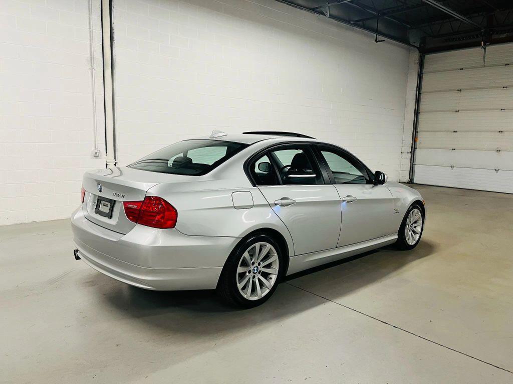 used 2009 BMW 328 car, priced at $9,500