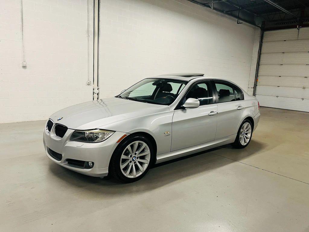 used 2009 BMW 328 car, priced at $9,500