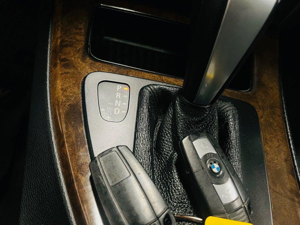 used 2009 BMW 328 car, priced at $9,500