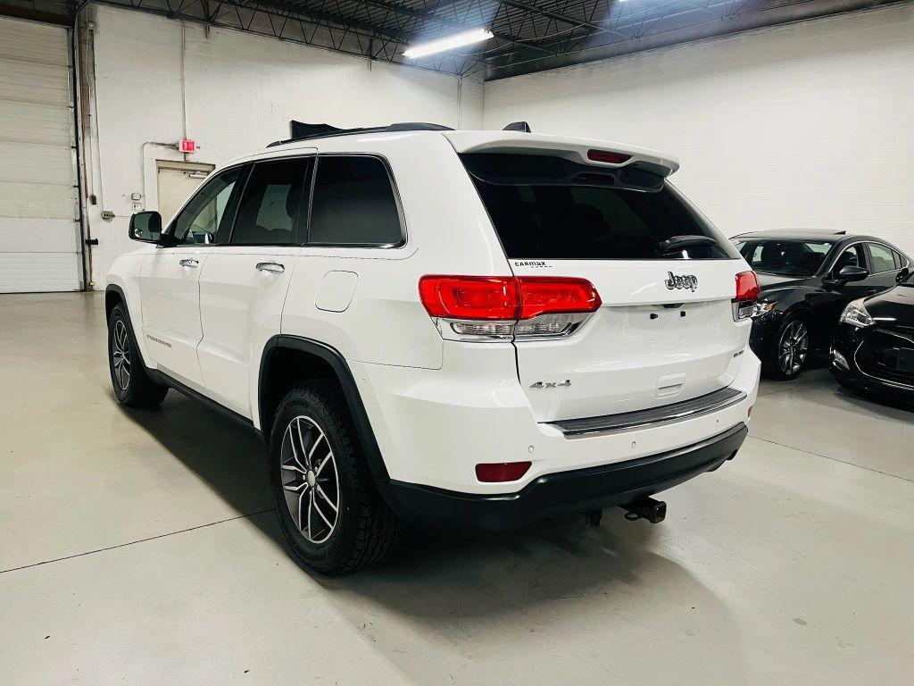 used 2015 Jeep Grand Cherokee car, priced at $10,500