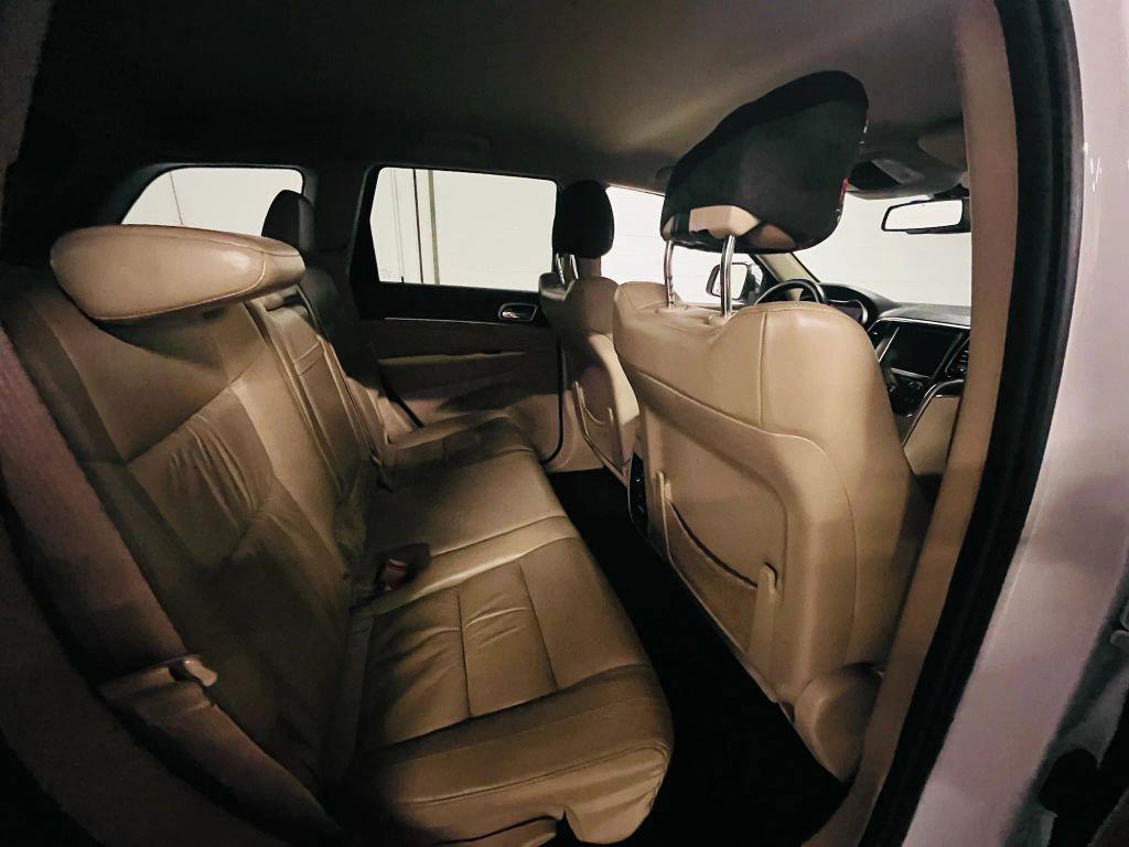 used 2015 Jeep Grand Cherokee car, priced at $10,500