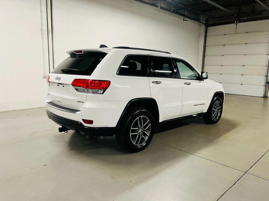 used 2015 Jeep Grand Cherokee car, priced at $10,500