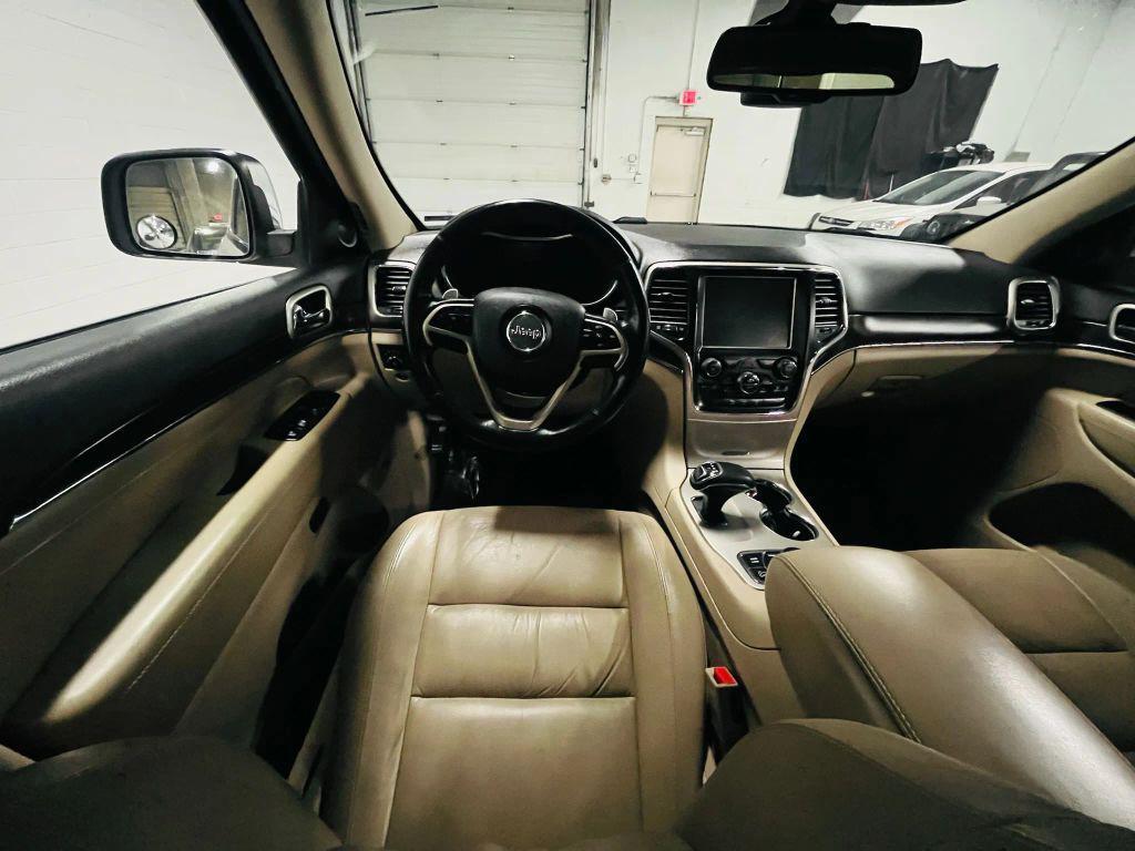 used 2015 Jeep Grand Cherokee car, priced at $10,500