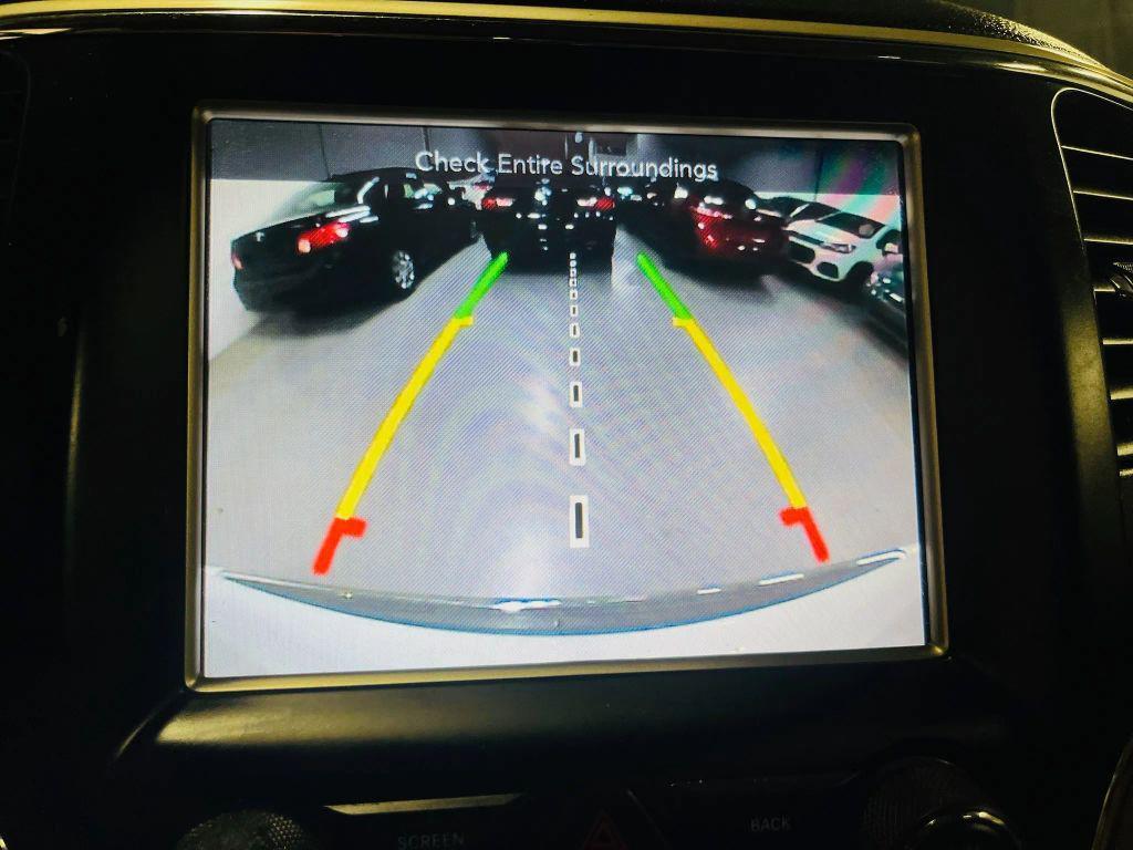 used 2015 Jeep Grand Cherokee car, priced at $10,500