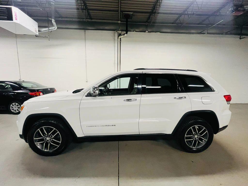 used 2015 Jeep Grand Cherokee car, priced at $10,500