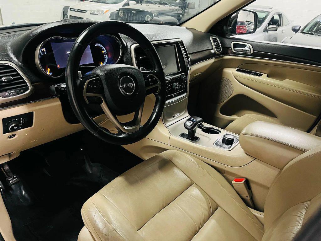 used 2015 Jeep Grand Cherokee car, priced at $10,500
