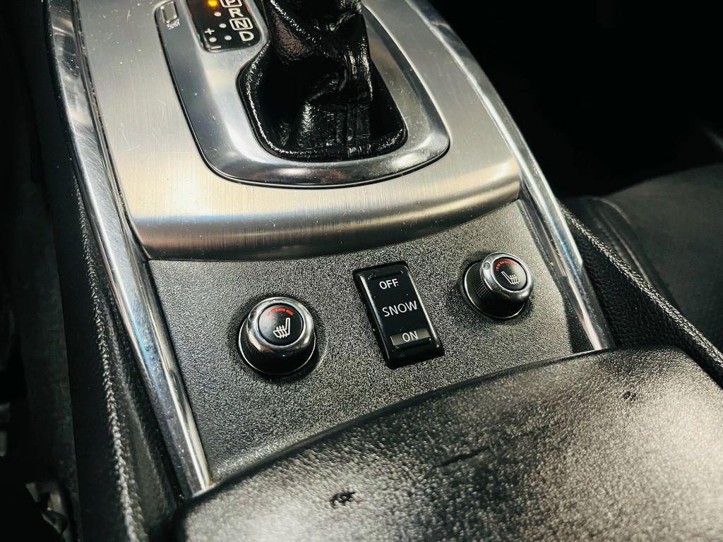 used 2010 INFINITI G37 car, priced at $9,900