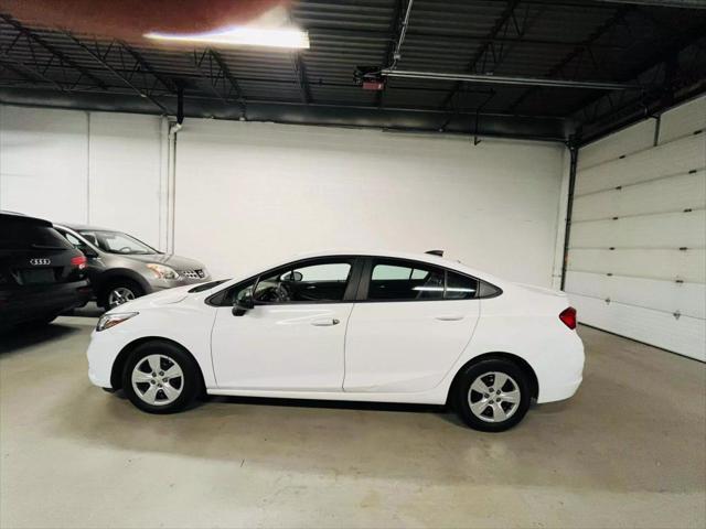 used 2018 Chevrolet Cruze car, priced at $10,000