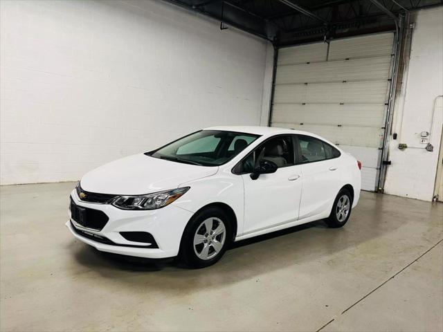 used 2018 Chevrolet Cruze car, priced at $10,000