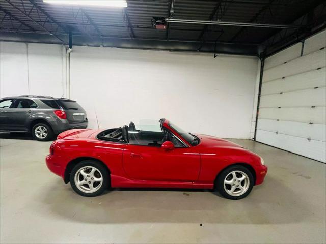 used 2002 Mazda MX-5 Miata car, priced at $8,900
