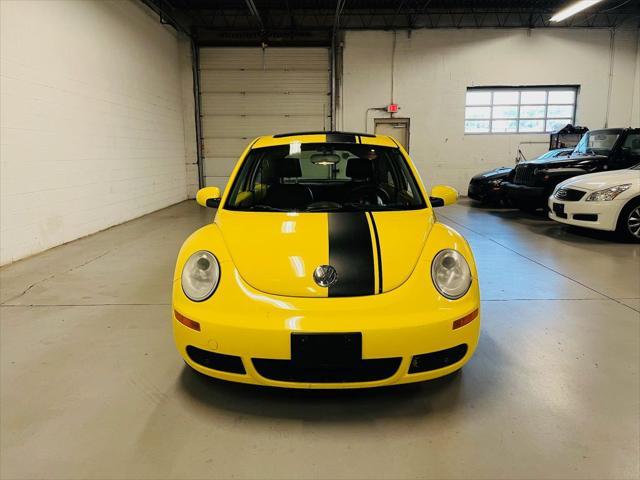 used 2009 Volkswagen New Beetle car, priced at $6,500