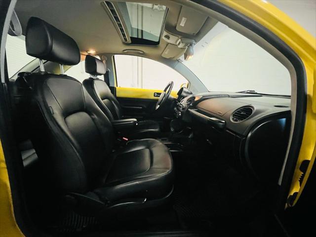 used 2009 Volkswagen New Beetle car, priced at $6,500