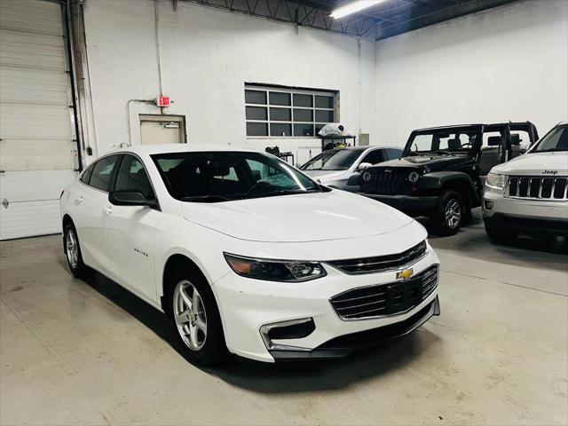 used 2018 Chevrolet Malibu car, priced at $10,900