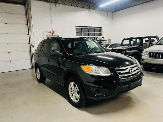 used 2012 Hyundai Santa Fe car, priced at $7,800