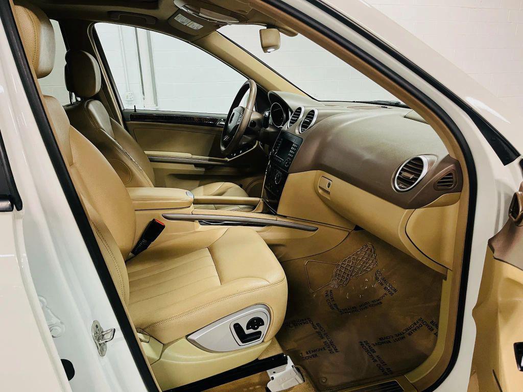used 2008 Mercedes-Benz M-Class car, priced at $7,500
