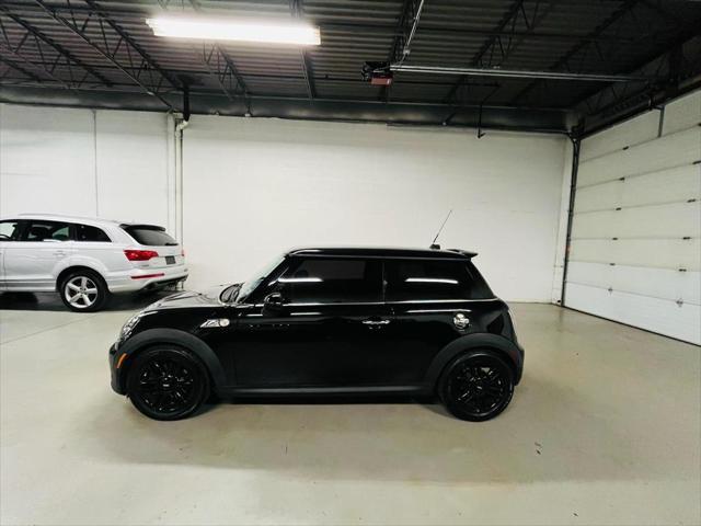 used 2013 MINI Hardtop car, priced at $8,900