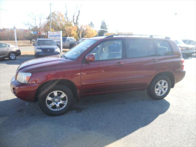 used 2006 Toyota Highlander car, priced at $6,990