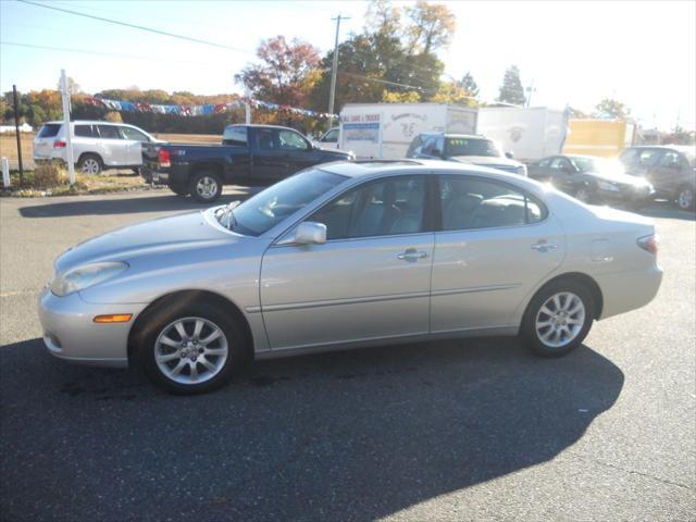 used 2004 Lexus ES 330 car, priced at $5,990