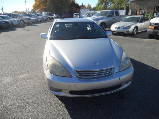 used 2004 Lexus ES 330 car, priced at $5,990