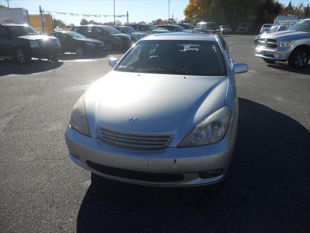 used 2004 Lexus ES 330 car, priced at $5,990