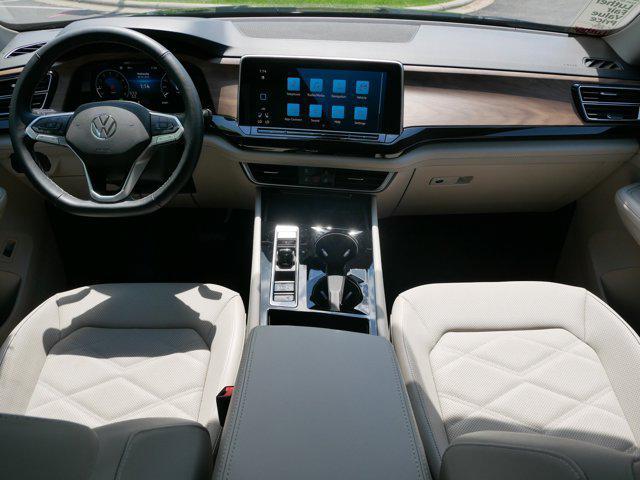 used 2025 Volkswagen Atlas car, priced at $41,995