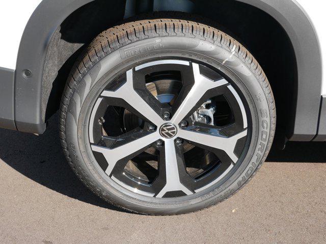 new 2025 Volkswagen Tiguan car, priced at $33,875