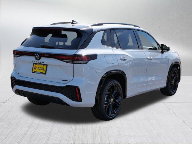 new 2025 Volkswagen Tiguan car, priced at $38,990