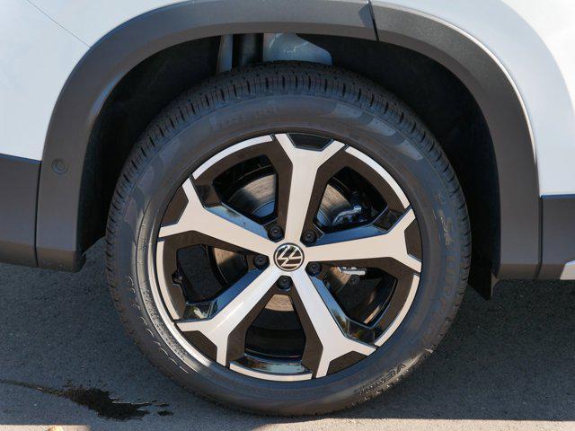 new 2026 Volkswagen Tiguan car, priced at $38,685