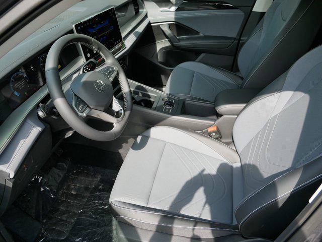 new 2025 Volkswagen Tiguan car, priced at $35,075