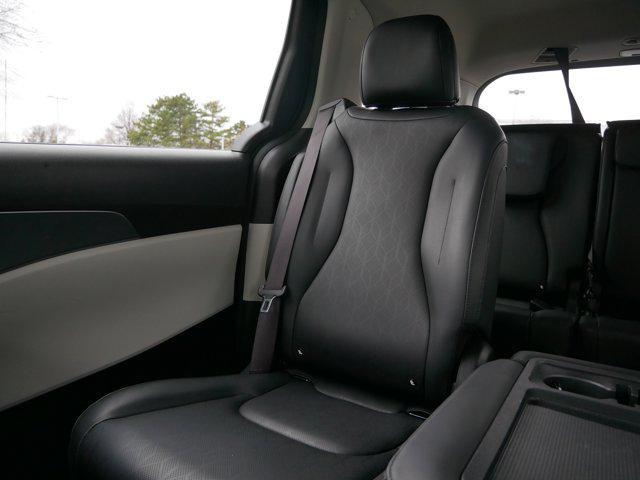 used 2024 Kia Carnival car, priced at $33,495