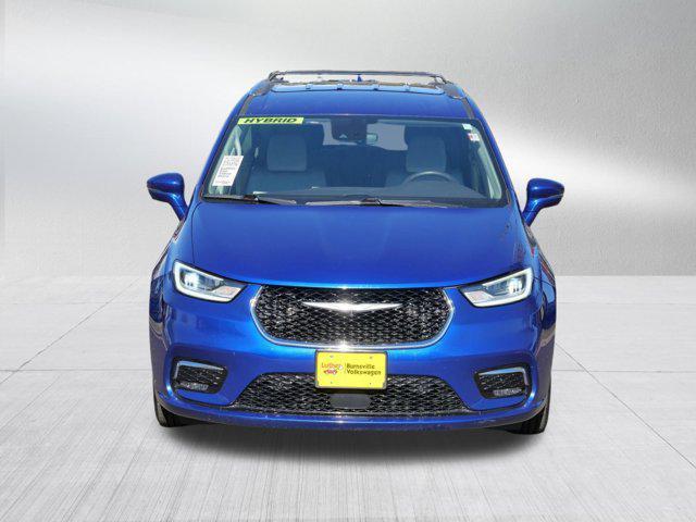 used 2021 Chrysler Pacifica Hybrid car, priced at $20,975