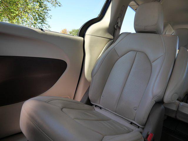 used 2021 Chrysler Pacifica Hybrid car, priced at $20,975