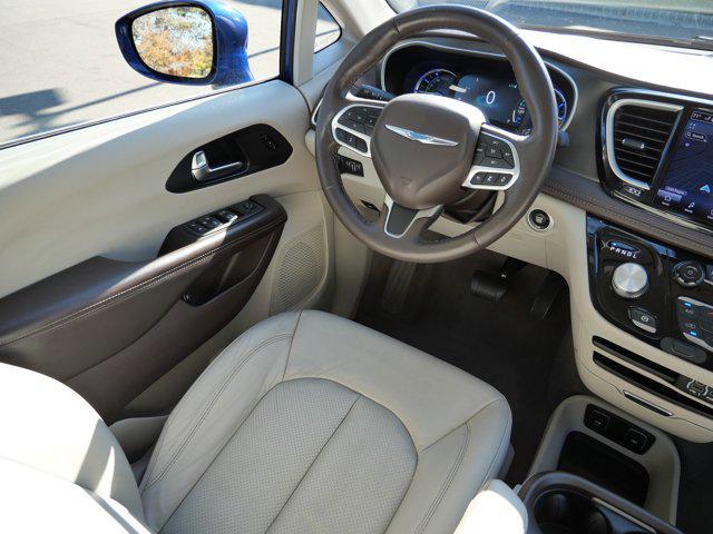 used 2021 Chrysler Pacifica Hybrid car, priced at $20,975