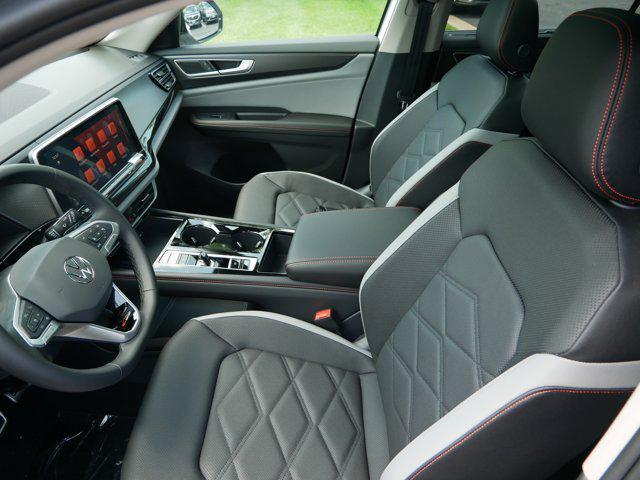 new 2025 Volkswagen Atlas car, priced at $47,477