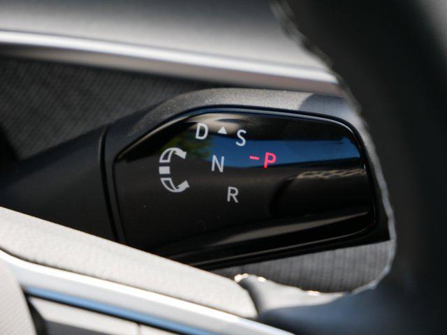 new 2025 Volkswagen Tiguan car, priced at $30,660