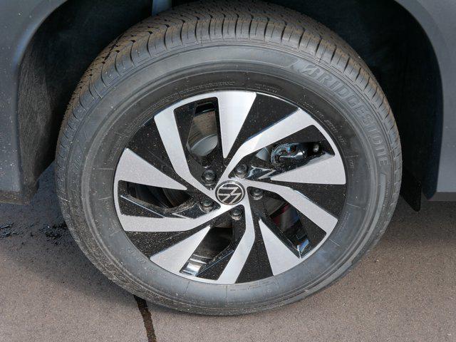 new 2025 Volkswagen Tiguan car, priced at $30,660