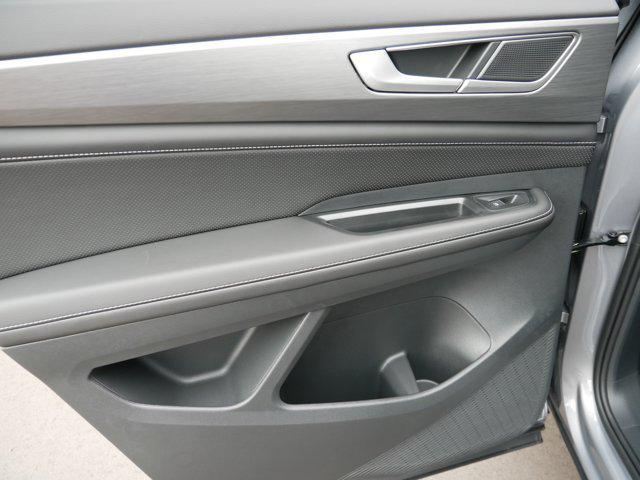 new 2026 Volkswagen Atlas car, priced at $57,685