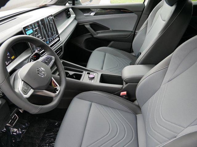 new 2025 Volkswagen Tiguan car, priced at $37,874