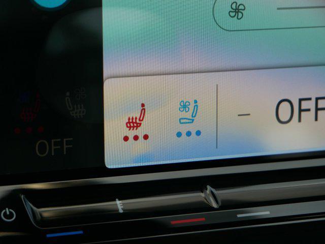 new 2025 Volkswagen Atlas car, priced at $48,900
