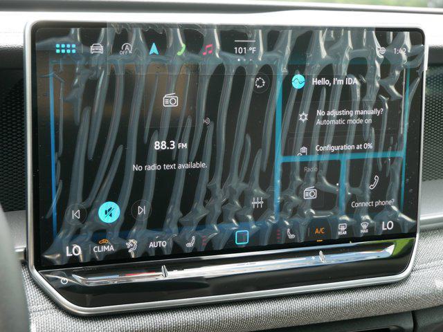 new 2025 Volkswagen Tiguan car, priced at $33,614