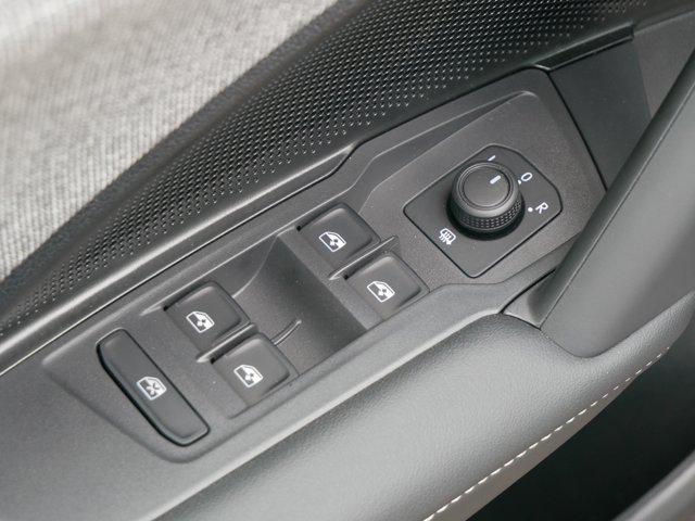 new 2025 Volkswagen Tiguan car, priced at $33,614