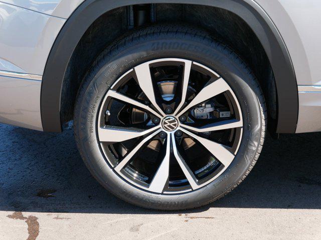 new 2026 Volkswagen Atlas car, priced at $57,230