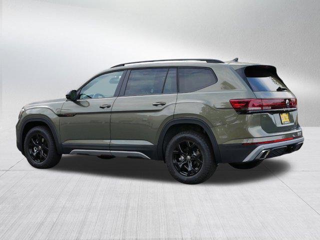 new 2024 Volkswagen Atlas car, priced at $44,018