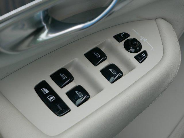 used 2023 Volvo XC90 car, priced at $40,975
