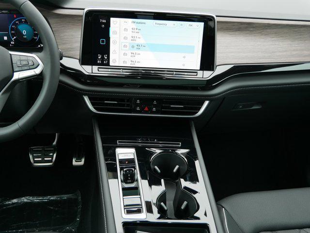 new 2025 Volkswagen Atlas car, priced at $52,210
