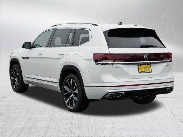 new 2025 Volkswagen Atlas car, priced at $52,210