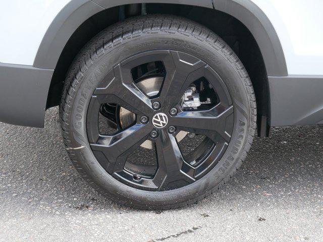 new 2025 Volkswagen Taos car, priced at $33,793